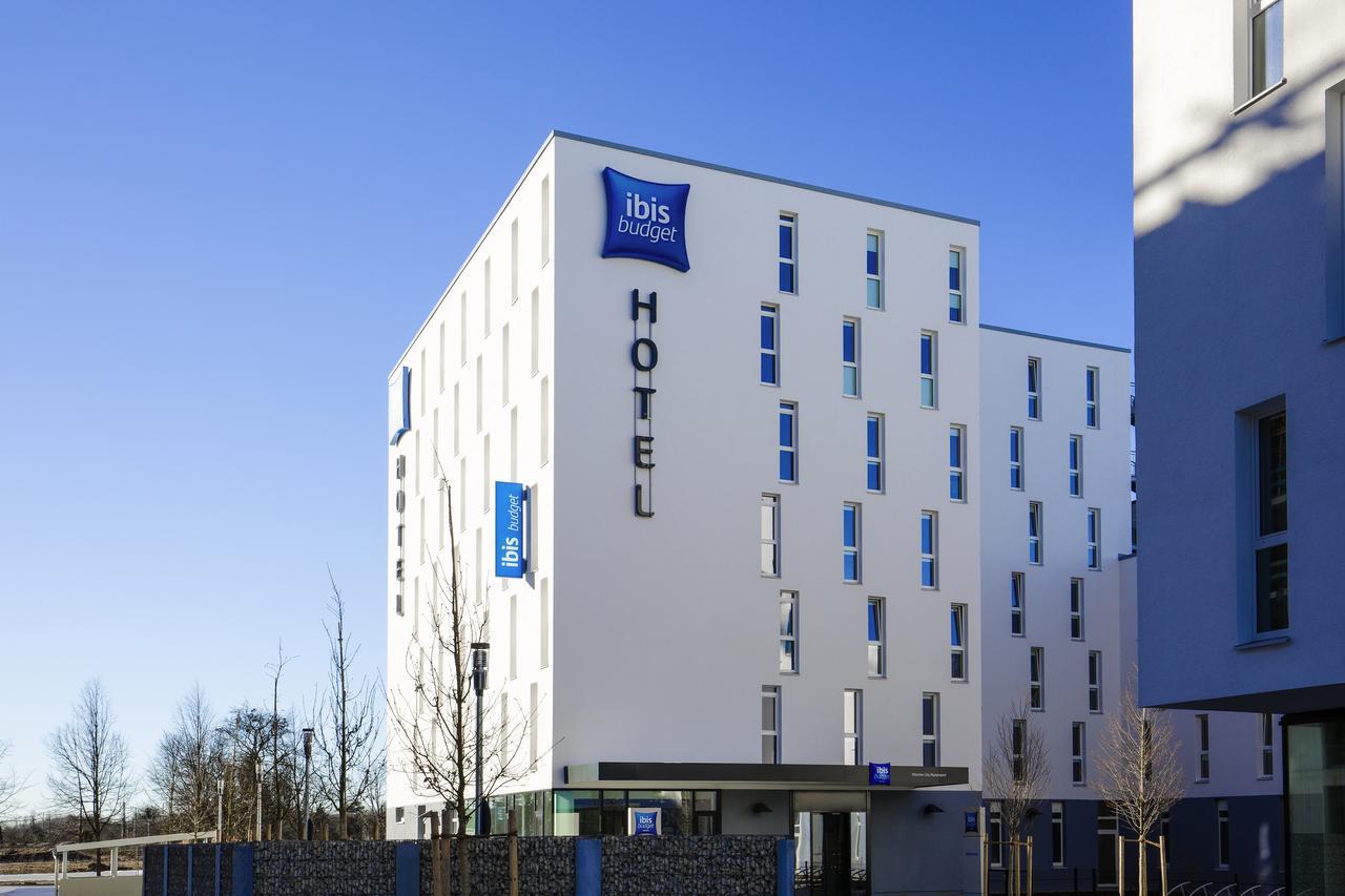 Ibis Budget Muenchen City Olympiapark Екстериор снимка