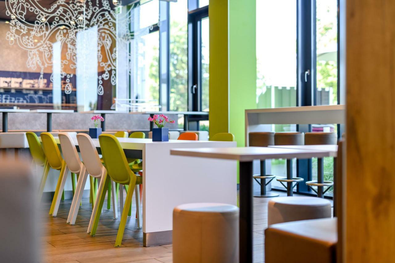 Ibis Budget Muenchen City Olympiapark Екстериор снимка